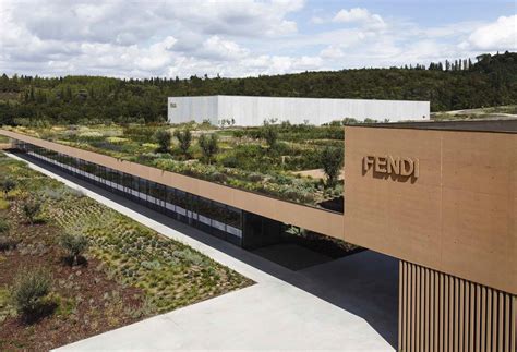 fendi bagno a ripoli lavora con noi|Fendi Careers.